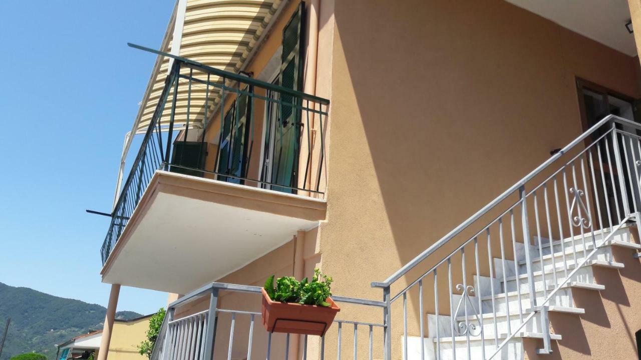 Apartamento A & M House Moneglia Exterior foto